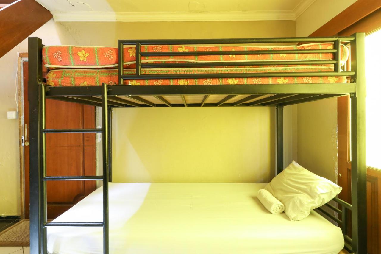 Wisma tamu Bintang Bungalows 3*