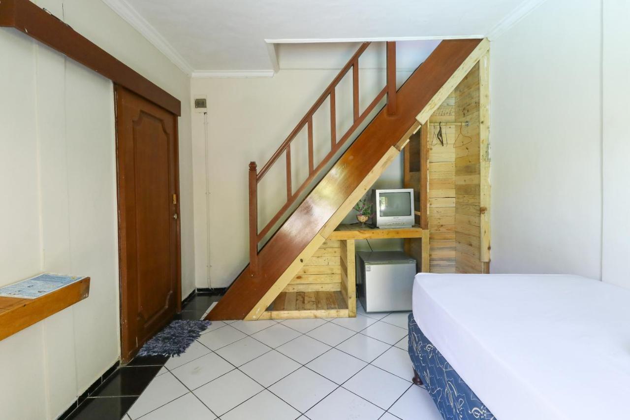 Bintang Bungalows Guest house